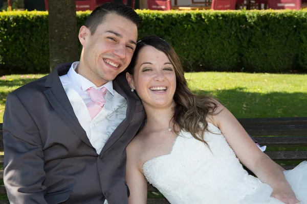 Pareja de boda —  Fotos de Stock