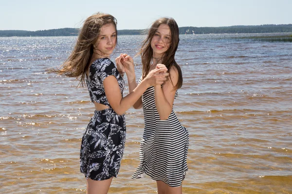 Two young girl, sisters — Stock Photo, Image