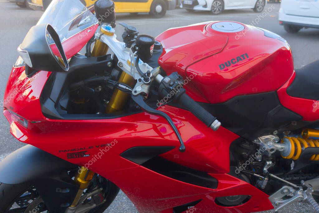 Bordeaux , France - 10 13 2025 : ducati v2s 890 panigale logo brand and text sign on side red motorcycle from italian manufacturer motorbike