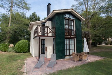 güzel modern ev ve Bahçe, açık