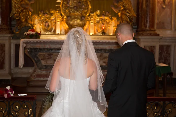 Hochzeitstag für ein junges Paar — Stockfoto