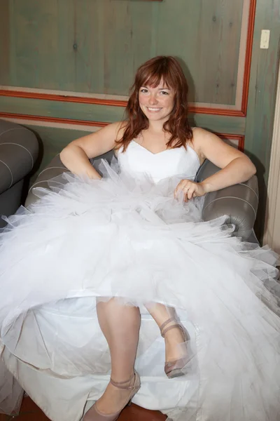 Yound woman with red hair — Stock Photo, Image