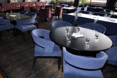 Birkaç renk, mavi, kırmızı modern tasarım,