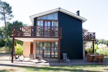 Güzel bir modern ev dış görünümü 