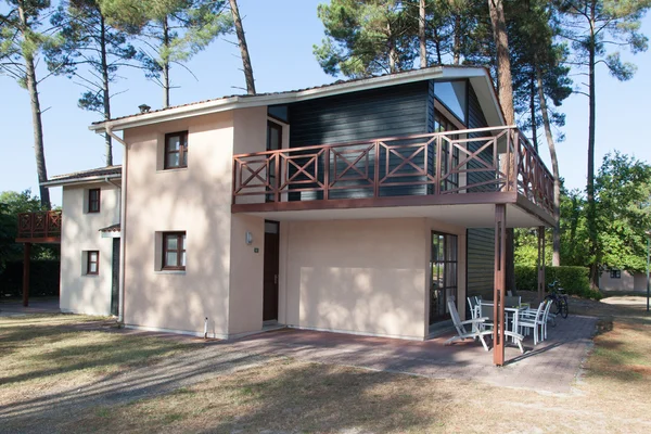 View of the exterior of a beautiful modern house — Stock Photo, Image