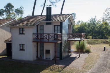 Güzel bir modern ev dış görünümü 