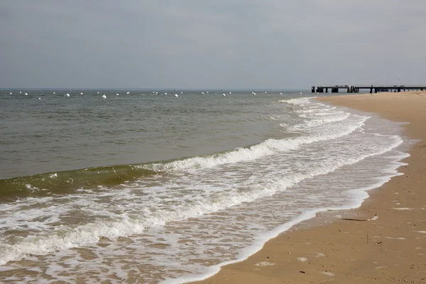 Krajina barevných slunce na pobřeží Atlantského oceánu. — Stock fotografie