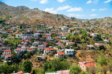 Kıbrıs Rum Kesimi 'nin Palechori köyü manzarası.