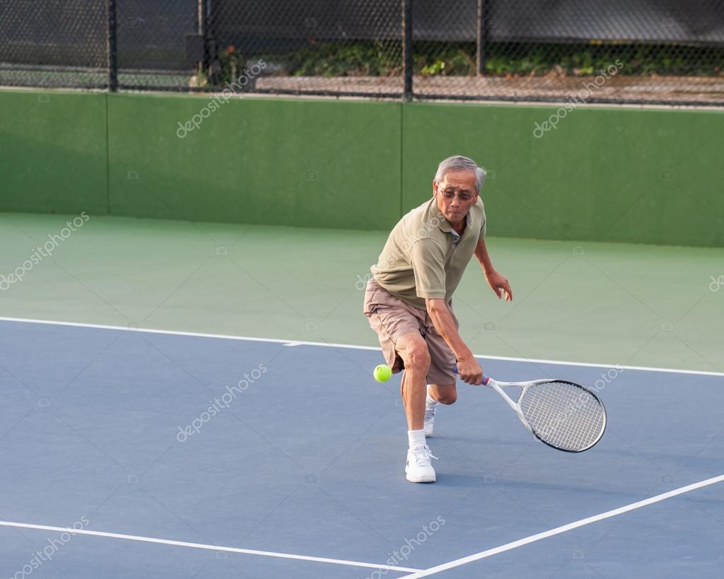 Allenamento specifico x gambe Depositphotos_105691640-stock-photo-running-in-for-the-low