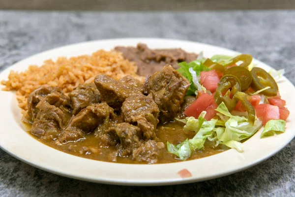 Authentic Mexican Food Plate Chili Verde Pork Smothered Green Sauce —  Fotos de Stock