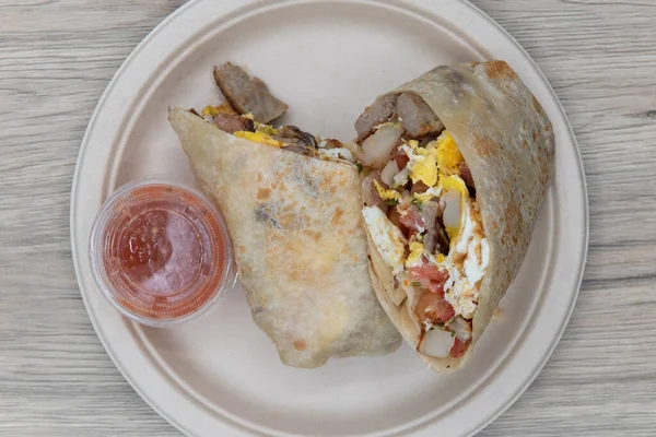 Overhead View Breakfast Burrito Cut Half Show Loaded Ingredients Filling — Stock Photo, Image