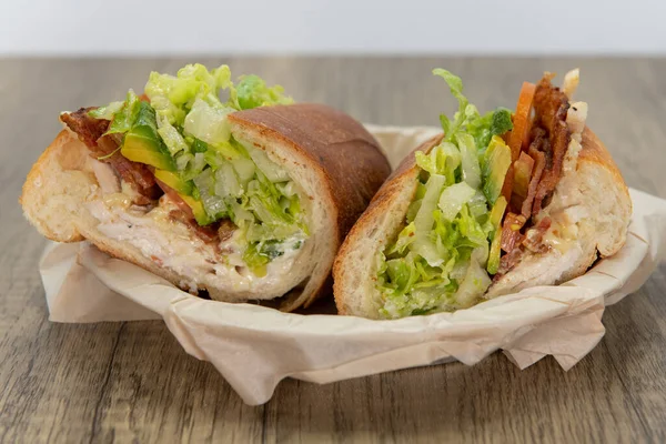 Sandwich Poulet Épicé Rouleau Frais Cuit Four Tous Les Légumes — Photo