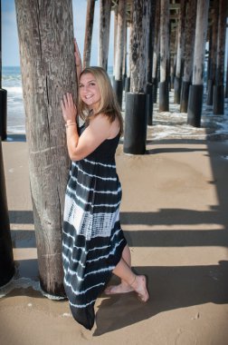 Plajda içerik genç