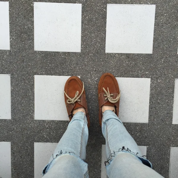 Selfie schoenen met deurmat — Stockfoto