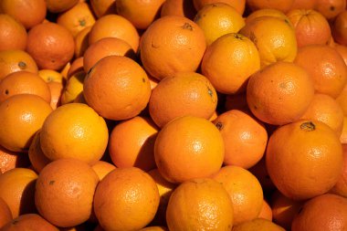 organik portakallar sokak pazarında