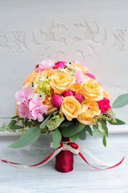 Güzel düğün çiçek buketi gelin için