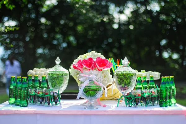 Barra de doces de casamento verde — Fotografia de Stock