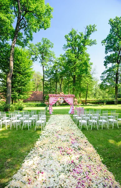 Şık düğün töreni