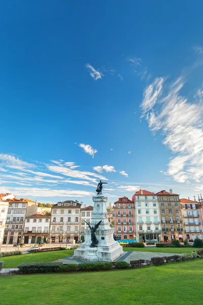 Henry the navigator denkmal, porto, portugal — Stockfoto