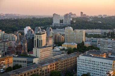 Gün batımı panorama Kiev, Ukrayna