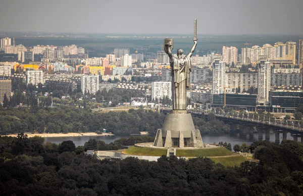 Matka vlast pomník v Kyjevě, Ukrajina — Stock fotografie