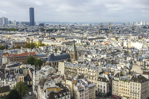 Pařížské Panorama. Pohled z katedrály Notre Dame de Paris. Francie. — Stock fotografie