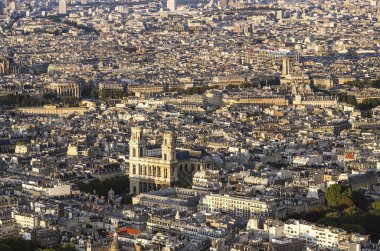 Paris, Fransa - Notre Dame Katedrali ile hava şehir manzaralı. UNESCO Dünya Mirası. Filtre uygulanmış renk stili.