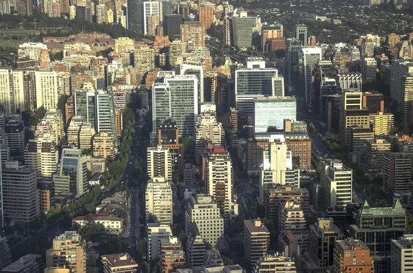 Modern apartmanlar ve daire şehir Santiago, Şili. — Stok fotoğraf