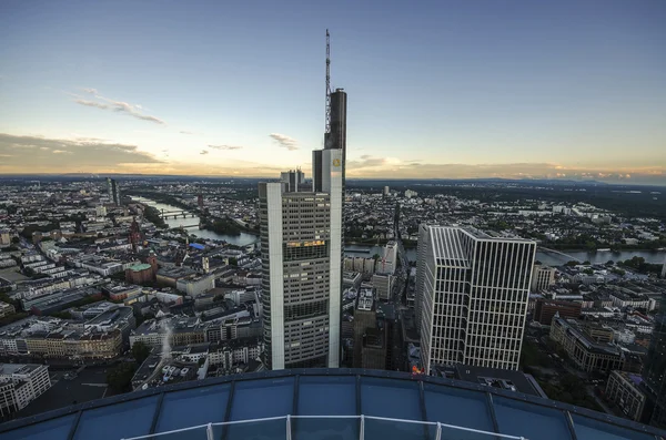 Skyline moderno de Frankfurt, Alemanha distrito financeiro de negócios . — Fotografia de Stock