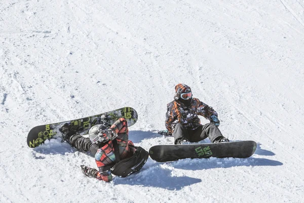Dvě malé snowboardisty — Stock fotografie