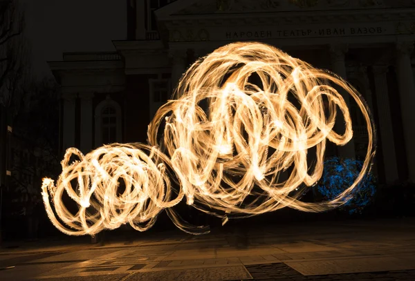 Long exposure fire show — Stock Photo, Image