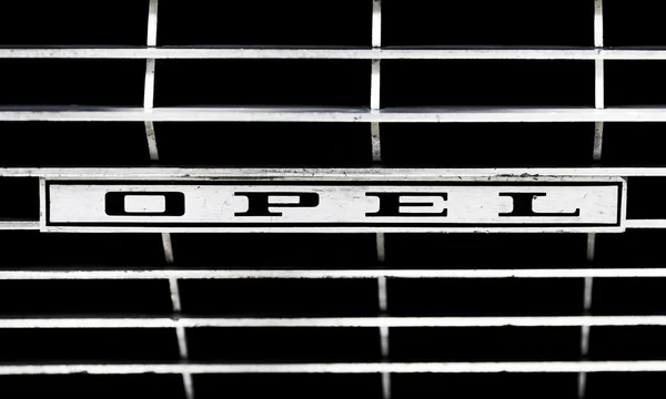 Retro auto logo Opel — Stock fotografie