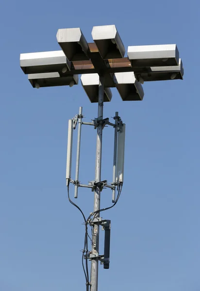 Mobile communication antenna — Stock Photo, Image