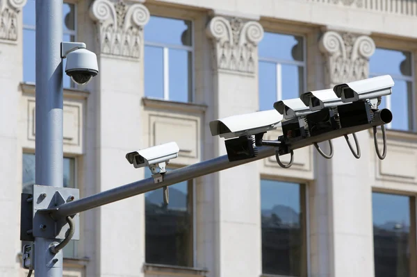 Câmeras de vigilância de segurança — Fotografia de Stock