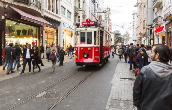 Tranvía rojo de Estambul —  Fotos de Stock