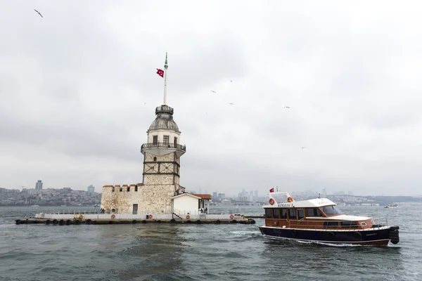 Mainden toren Istanbul — Stockfoto