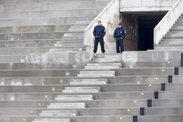 Dos policías en su puesto —  Fotos de Stock