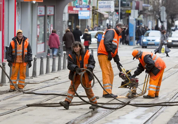 Tranvía trabajadores de la carretera reparación — Foto de Stock