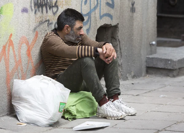 Homeless desperate beggar begging — Stock Photo, Image