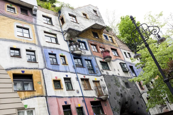 Hundertwasserhaus Hundertwasser House in Vienna — Stock Photo, Image