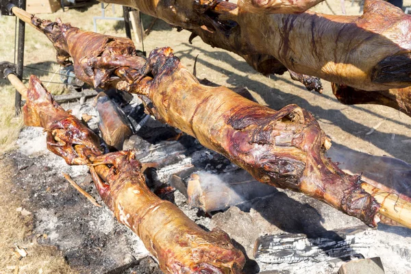 Bulgarian barbecue lamb baking — Stock fotografie