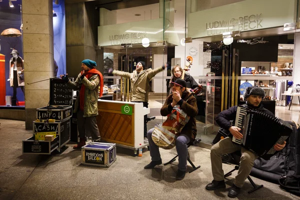 Musicians on a street of Munich — Stock Photo, Image