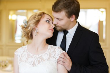 Evlilik çift kapalı