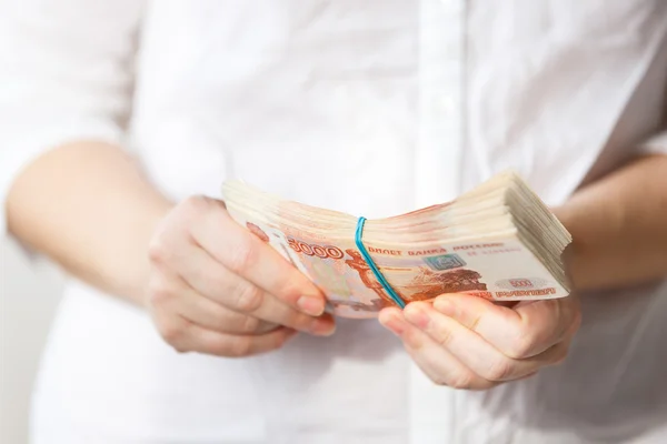 Yarım bir milyon ruble