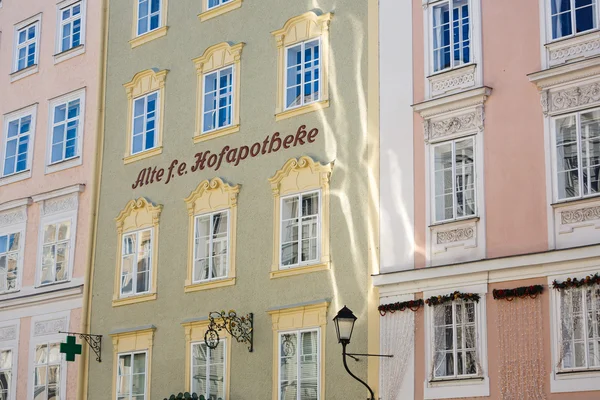 Die älteste apotheke salzburgs — Stockfoto