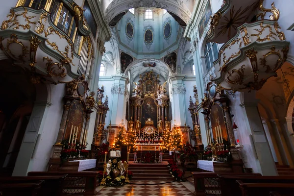 Interior da Igreja Catedral de Salzburgo — Fotografia de Stock
