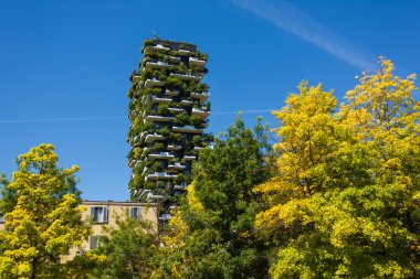 Bosco verticale binalar Milano