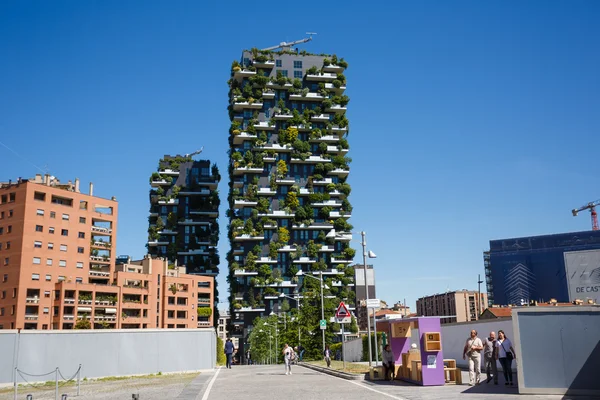 Bosco verticale gebouwen in Milaan — Stockfoto