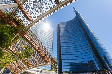 Milano 'daki modern binalar