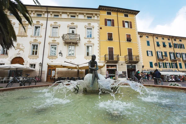 Fontanna w Riva del Garda — Zdjęcie stockowe